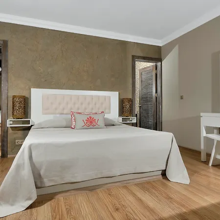 Sarpedor Boutique Hotel