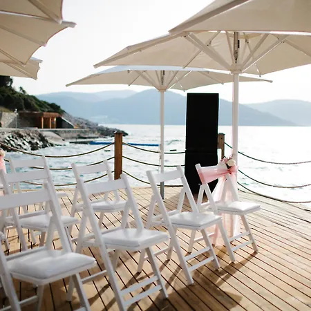 Sarpedor Boutique 4*
