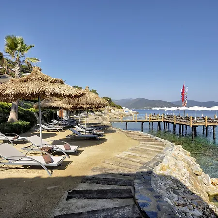 Sarpedor Boutique 4*