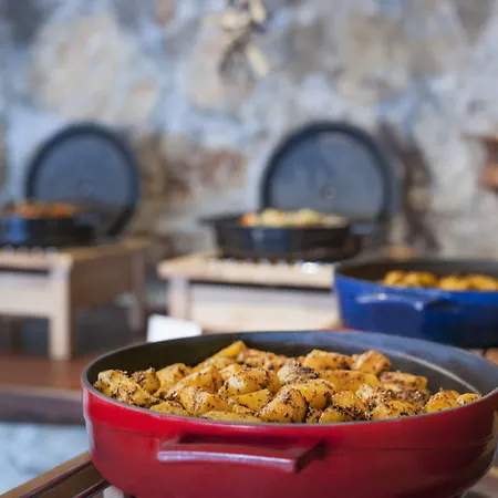 Sarpedor Boutique ホテル トルバ