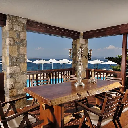 فندق ساربيدور البوتيكي 4*