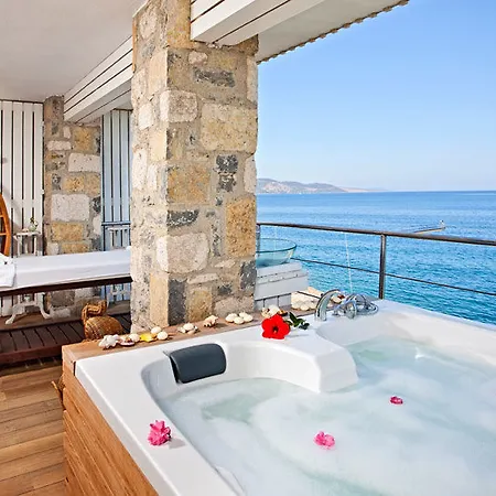 Hotel Sarpedor Boutique 4*