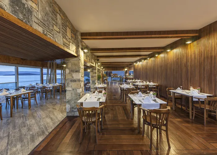 Szálloda Sarpedor Boutique Torba