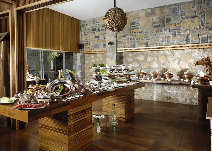 Отель Sarpedor Boutique 4*