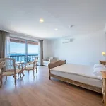 Sarpedor Boutique מלון טורבה