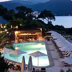 Hotell Sarpedor Boutique 4*