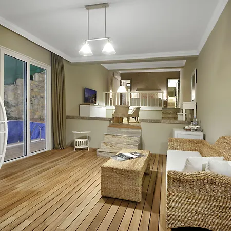 Sarpedor Boutique 4* Τόρμπα