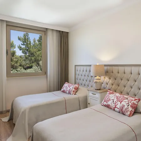 Sarpedor Boutique 4* Torba