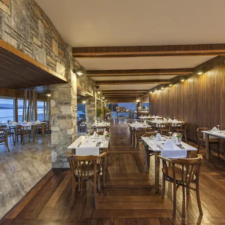 Hotel Sarpedor Boutique Torba