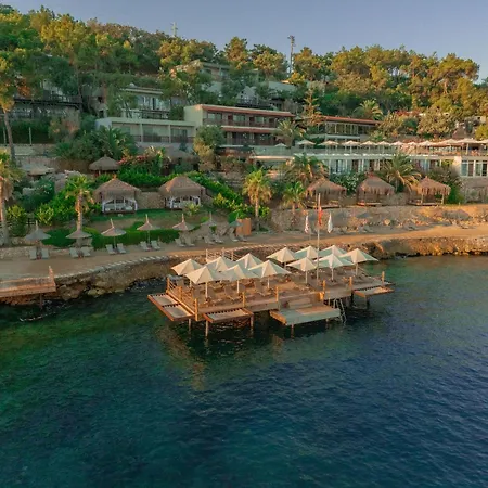 Sarpedor Boutique 4* טורבה