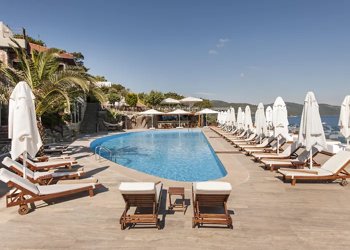 Sarpedor Boutique Hotel 4*