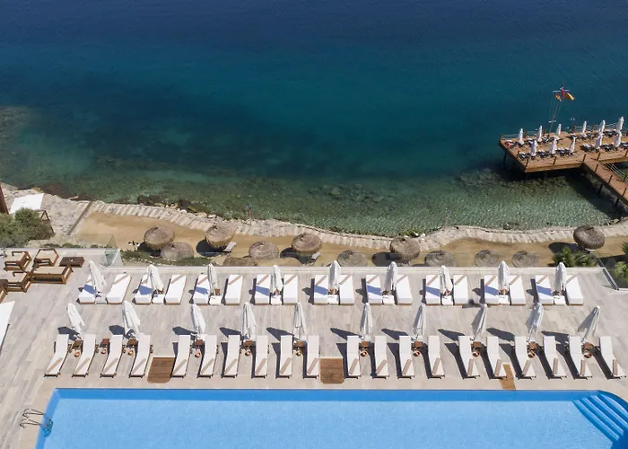 Sarpedor Boutique 4*